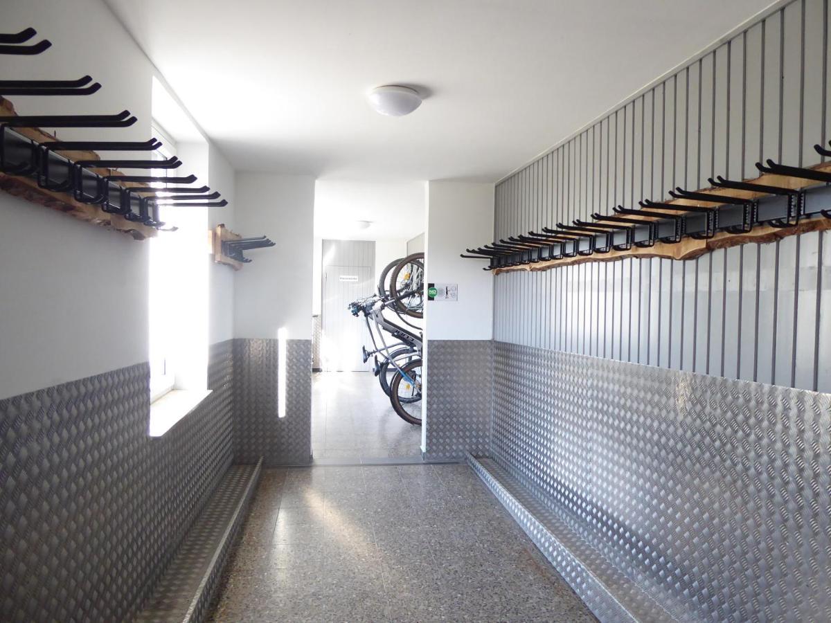 Apartment Citystar Winterberg Ferienwohnung 5 Pers Pool Sauna Ps4 Terrasse Near Bikepark Eksteriør billede